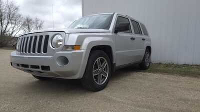 2008 Jeep Patriot, $6500. Photo 4