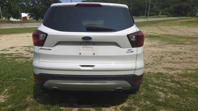 2019 Ford Escape, $7995. Photo 5