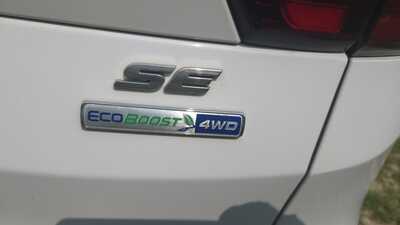 2019 Ford Escape, $7995. Photo 9
