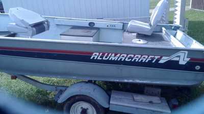 1982 Alumacraft UNKNOWN, $1695. Photo 3