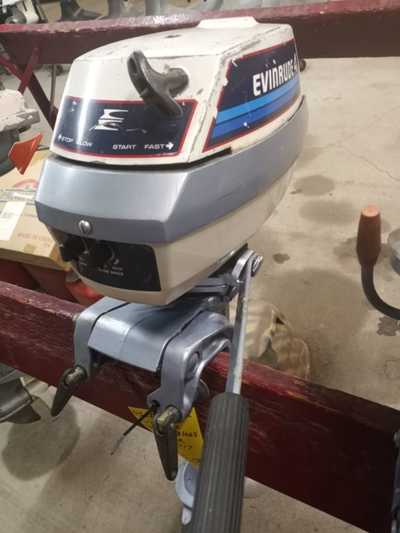 1982 Evinrude E4WCNR, $465. Photo 1