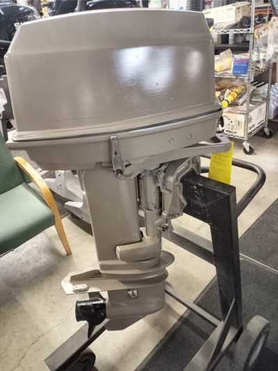 1986 Evinrude E25RCDO, $995. Photo 2