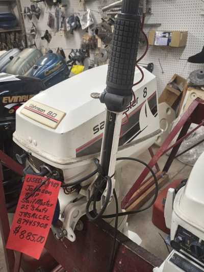 1989 Johnson J85RLCEC, $885. Photo 1