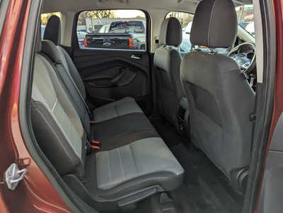 2014 Ford Escape, $7900. Photo 11
