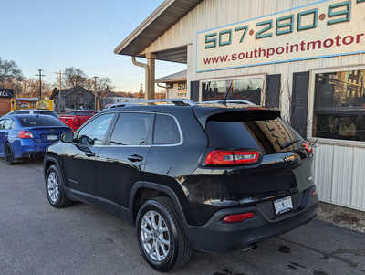 2014 Jeep Cherokee, $10900. Photo 3