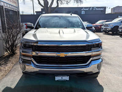 2017 Chevrolet 1500 Crew Cab, $17900. Photo 7