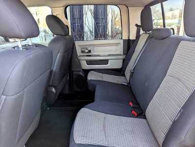 2012 RAM 1500 Crew Cab, $12900. Photo 9