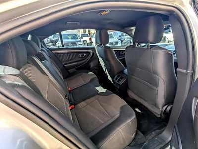 2015 Ford Taurus, $10900. Photo 10
