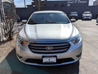 2015 Ford Taurus, $10900. Photo 7