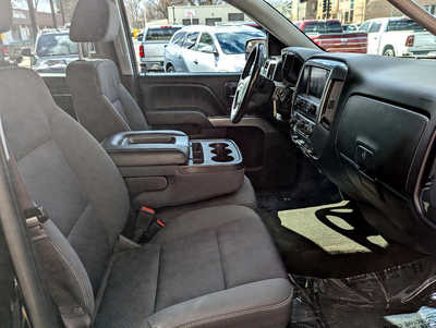 2015 Chevrolet 1500 Crew Cab, $17900. Photo 10
