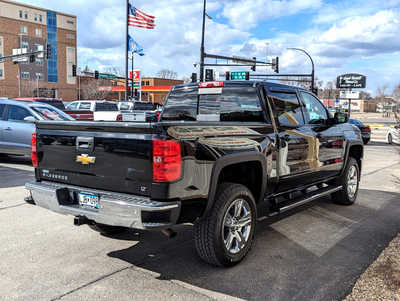 2015 Chevrolet 1500 Crew Cab, $17900. Photo 4