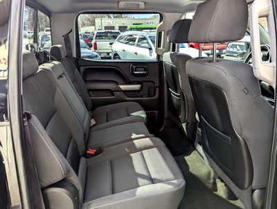 2015 Chevrolet 1500 Crew Cab, $17900. Photo 9