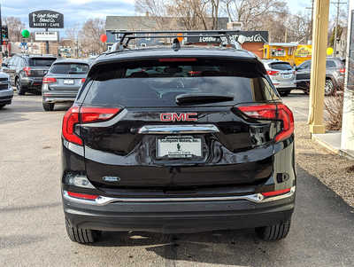 2021 GMC Terrain, $18900. Photo 4