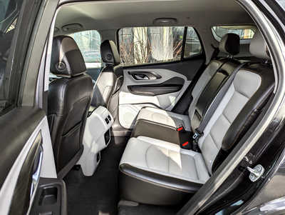2021 GMC Terrain, $18900. Photo 9