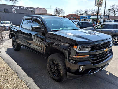 2017 Chevrolet 1500 Crew Cab, $17900. Photo 6