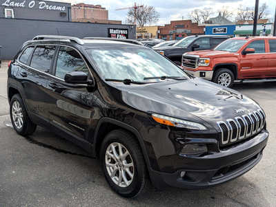 2015 Jeep Cherokee, $10900. Photo 6