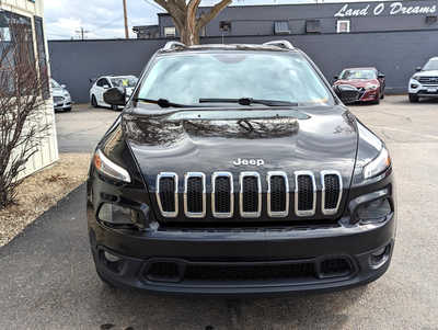 2015 Jeep Cherokee, $10900. Photo 7