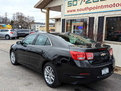 2016 Chevrolet Malibu, $12900. Photo 3