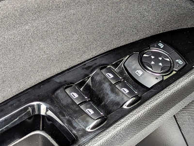 2015 Ford Fusion, $12900. Photo 12