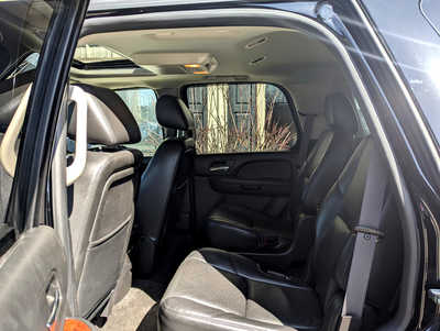2014 Chevrolet Tahoe, $17900. Photo 9