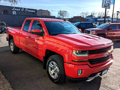 2017 Chevrolet 1500 Ext Cab, $23900. Photo 6