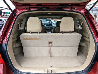 2010 Toyota Highlander, $12900. Photo 11
