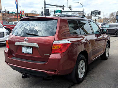 2010 Toyota Highlander, $12900. Photo 5