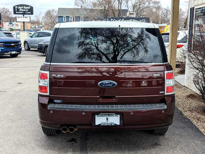 2009 Ford Flex, $6900. Photo 4