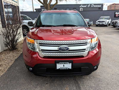 2013 Ford Explorer, $10900. Photo 7
