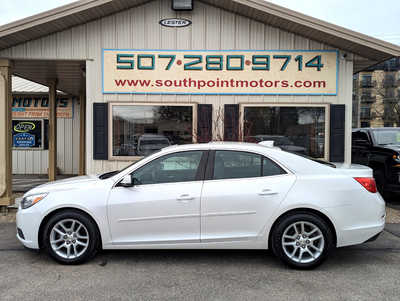 2016 Chevrolet Malibu, $10900. Photo 2