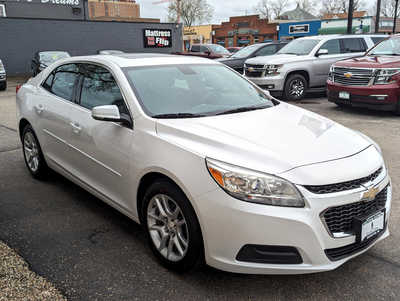 2016 Chevrolet Malibu, $10900. Photo 6