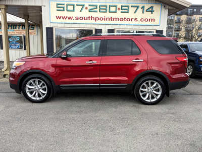 2015 Ford Explorer, $15900. Photo 2
