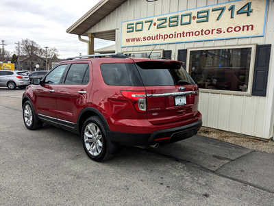 2015 Ford Explorer, $15900. Photo 3