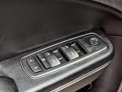 2014 Dodge Charger, $12900. Photo 10