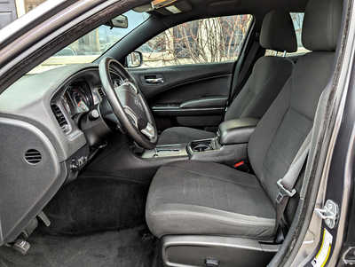2014 Dodge Charger, $12900. Photo 6