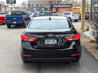 2015 Hyundai Elantra, $10900. Photo 4
