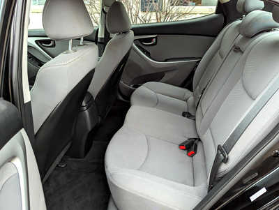 2015 Hyundai Elantra, $10900. Photo 9