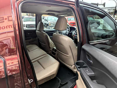 2019 Honda Ridgeline, $26900. Photo 10