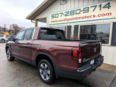 2019 Honda Ridgeline, $26900. Photo 3