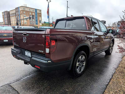 2019 Honda Ridgeline, $26900. Photo 5