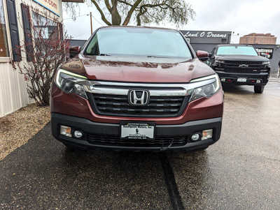 2019 Honda Ridgeline, $26900. Photo 7