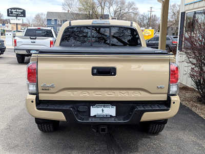 2016 Toyota Tacoma, $27900. Photo 4