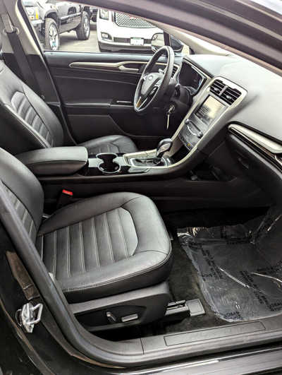 2015 Ford Fusion, $12900. Photo 11