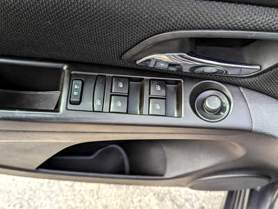 2015 Chevrolet Cruze, $7900. Photo 12