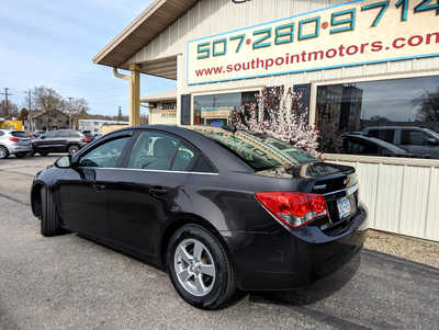 2015 Chevrolet Cruze, $7900. Photo 3