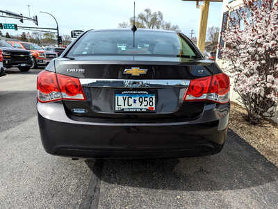 2015 Chevrolet Cruze, $7900. Photo 4