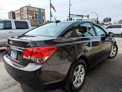 2015 Chevrolet Cruze, $7900. Photo 5