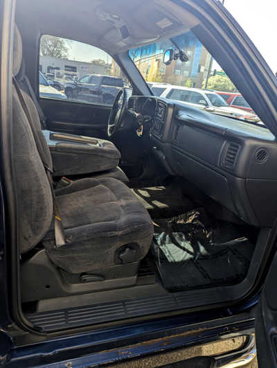 2000 Chevrolet 1500 Ext Cab, $2990. Photo 10