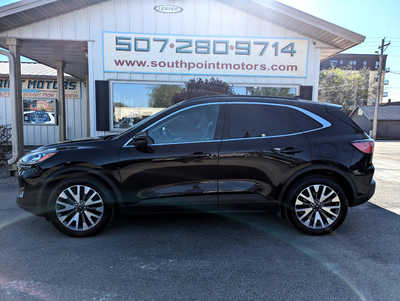 2020 Ford Escape, $16900. Photo 2