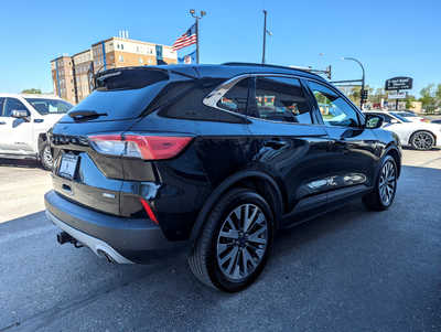 2020 Ford Escape, $16900. Photo 3